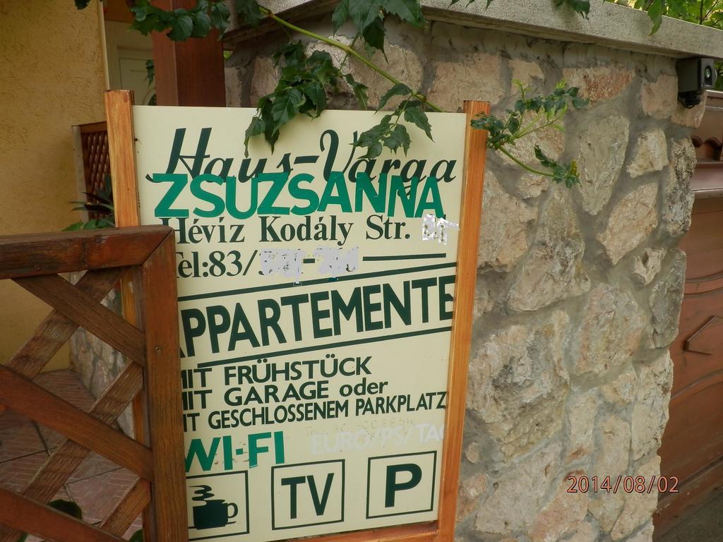 Zsuzsanna Ház Hotel Hévíz Quarto foto